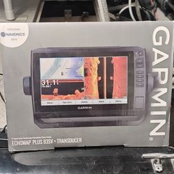  Garmin Echomap Plus 93sv +Transducer