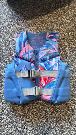 Liquid Force youth large life vest