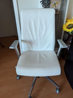 Haworth Very High-Back Office Chair – White Leather, Polished Aluminum