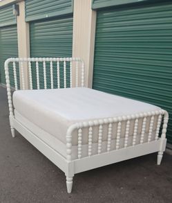 FULL BED FRAME WITH BOX SPRING AND MATTRESS