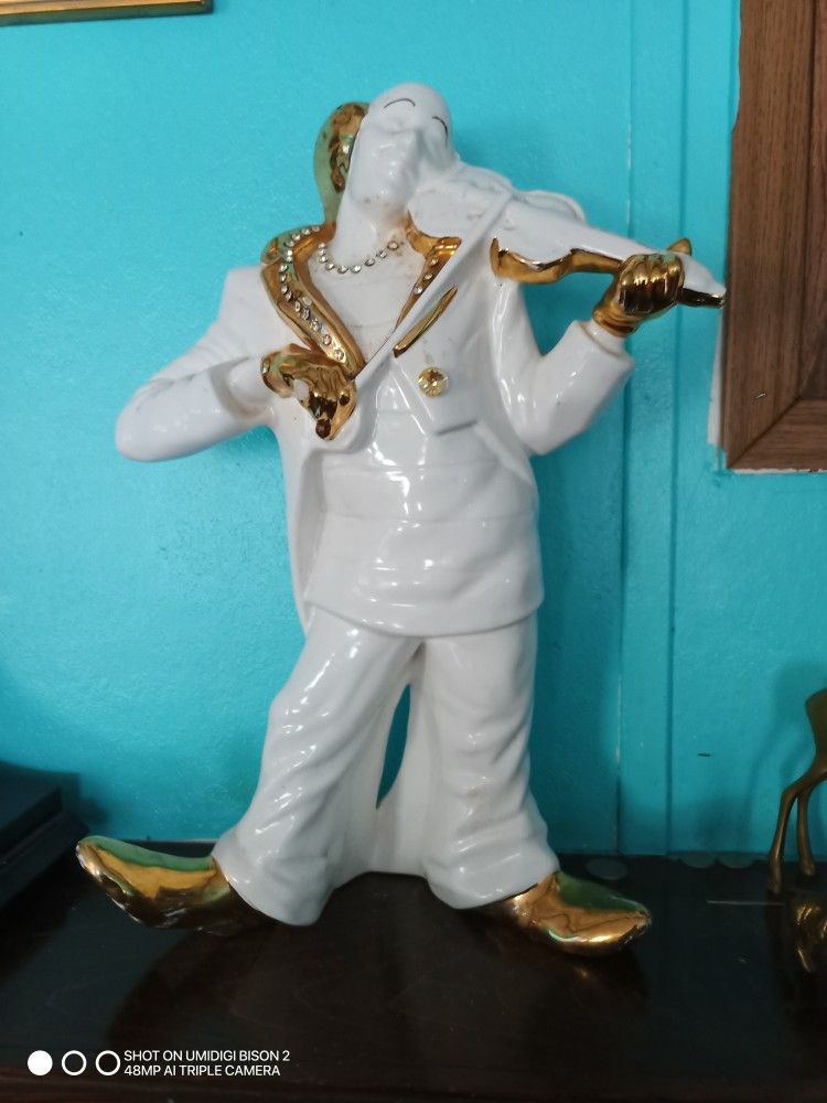 Porcelain Clown Vintage