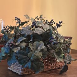 Artificial Grape Plant Basket
