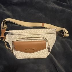 Michael Kors Belt Bag