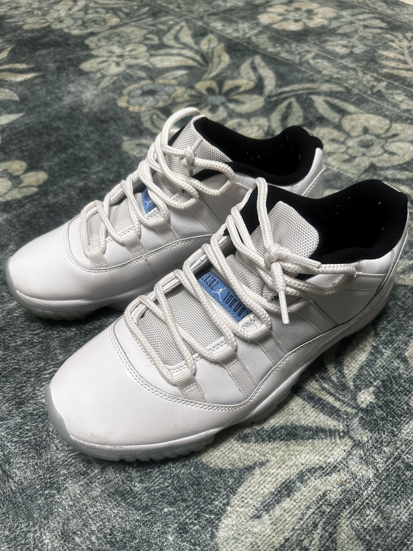 Air Jordan 11 Legend Blues Low