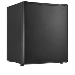 Vissani2.6 Cu. Ft. Mini Refrigerator in Black, ENERGY STAR