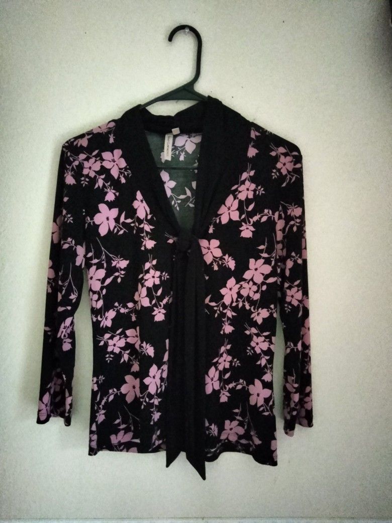 Comfortable Dress Shirt, 3/4 Sleeves