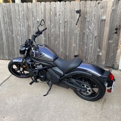 Kawasaki Volcan 2020