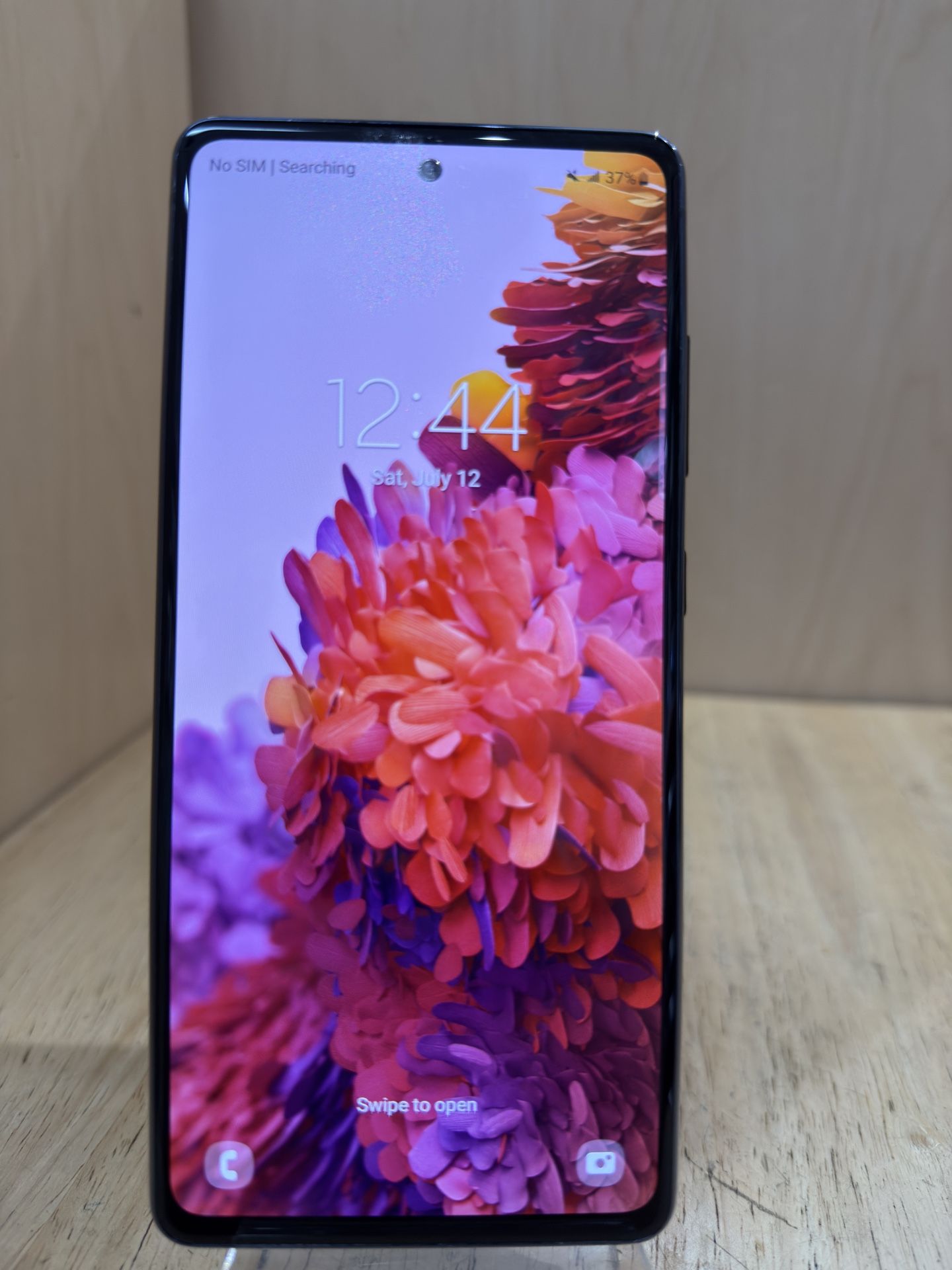 Galaxy S 20 Fe 5G / 128 GB factory unlocked for any carrier / 128GB liberado para cualquier compañía