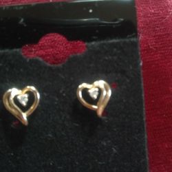 14k Gold Hearts With Diamond Earrings 