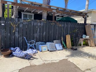 PB CURB ALERT ALL FREE
