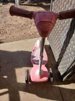 Girls pink scooter