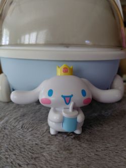 Hello kitty and burger king