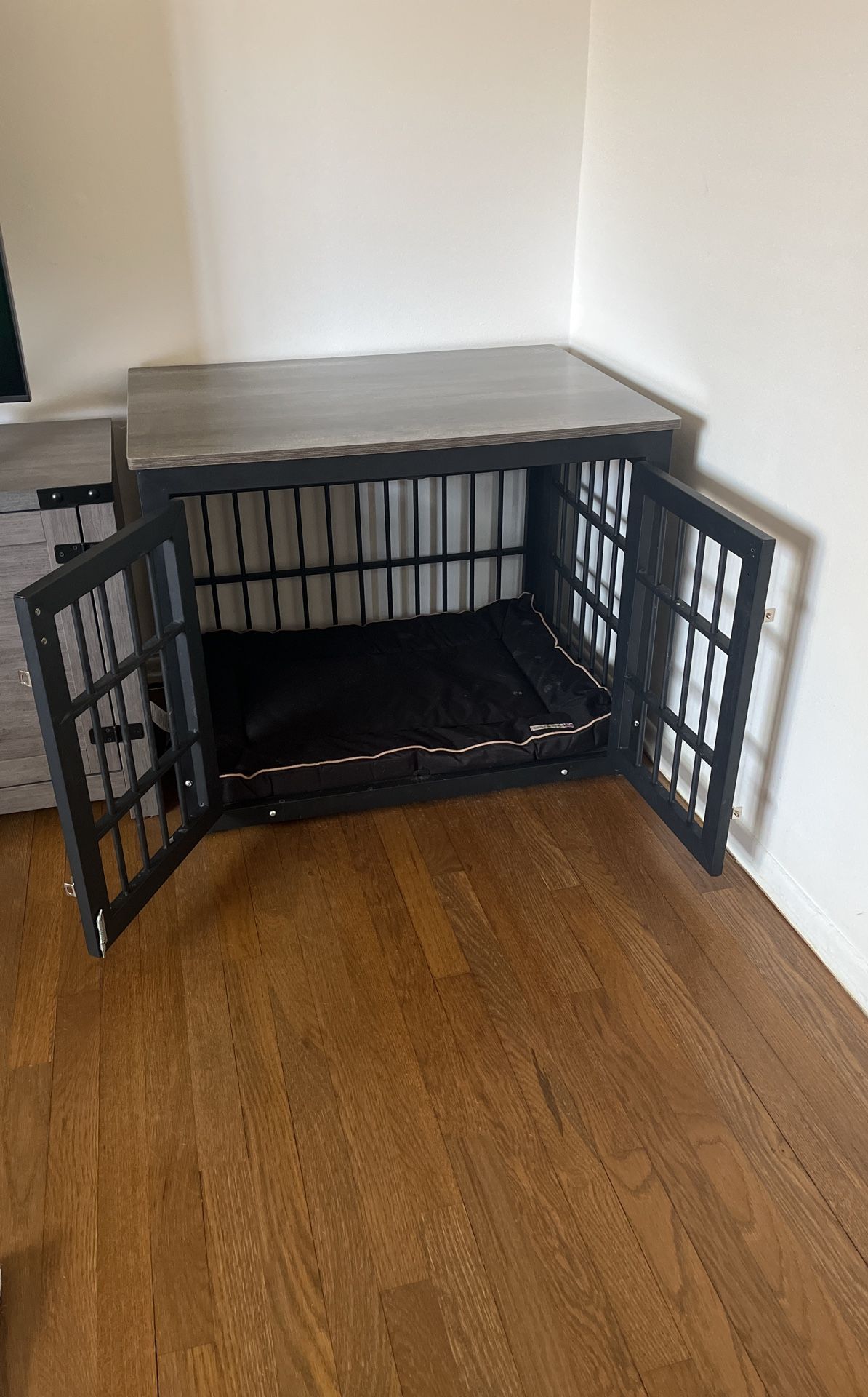 Side Table Dog Crate