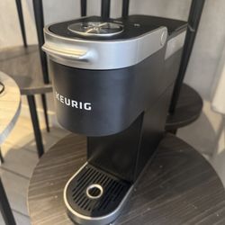 Keurig Coffee Machine 