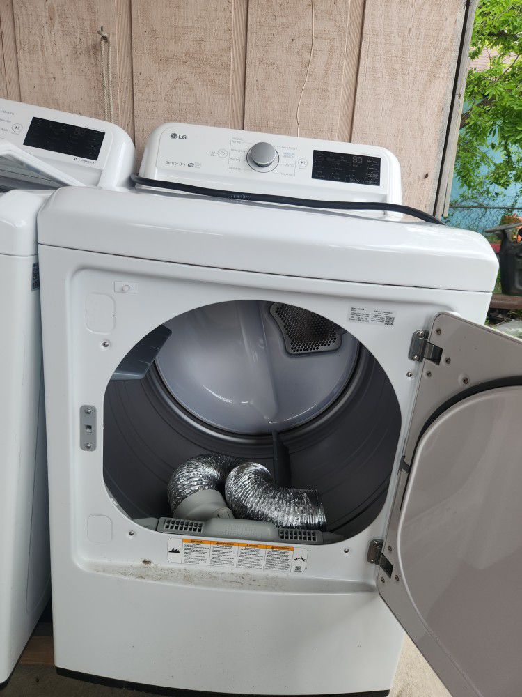 Washer/Dryer Set Lg Brand