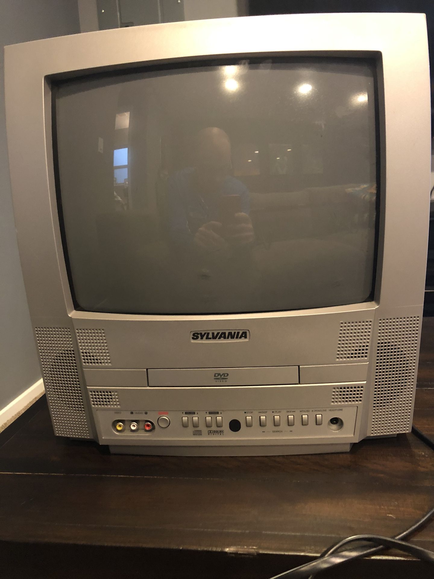 13 inch CRT TV