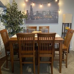 NICE SOLID HEIGHT DINING SET GOOD CONDITION!!! TABLE WITH EXTENSION AND 6 CHAIRS!!!