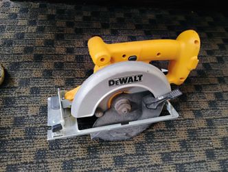 DeWalt 6½"(165mm) Cordless Circular Saw