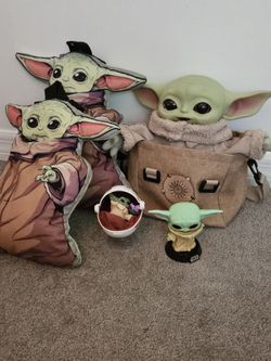Baby Yoda Lot