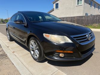 2009 Volkswagen Passat 2.0 4dr.  Sedan