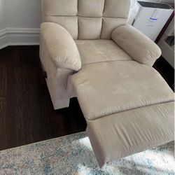 Recliner Chair