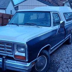 1985 Dodge D150