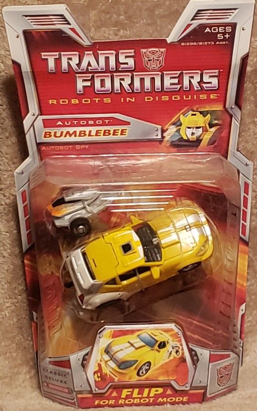 Hasbro Transformers Deluxe Classic Bumblebee Action Figure