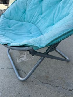 Cozy Turquoise Papasan Chair — Perfect for Relaxation