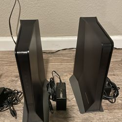 (2) NETGEAR Nighthawk 8-Stream Wi-Fi Mesh Extender (EAX80)