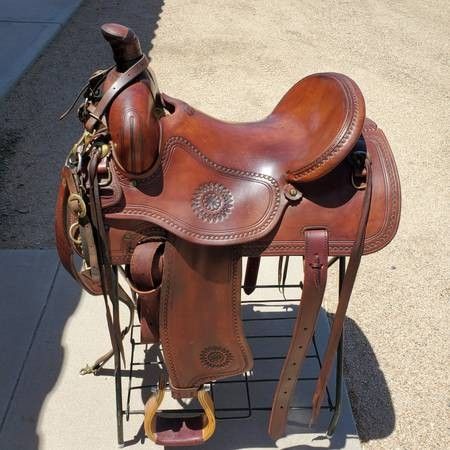 Saddle - Sawtooth