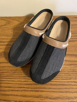 Brand New Easy Spirit Travelport 19 Size 6 Medium 