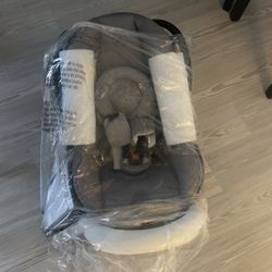 Infant Car Seat, Maxi Cosi- Brand New