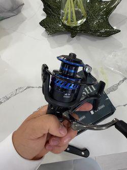 Yumoshi 4000 LT spinning reel