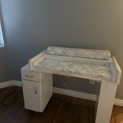 Professional Nail Salon Desk