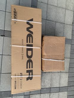 Weider bench with 100 lbs of weight