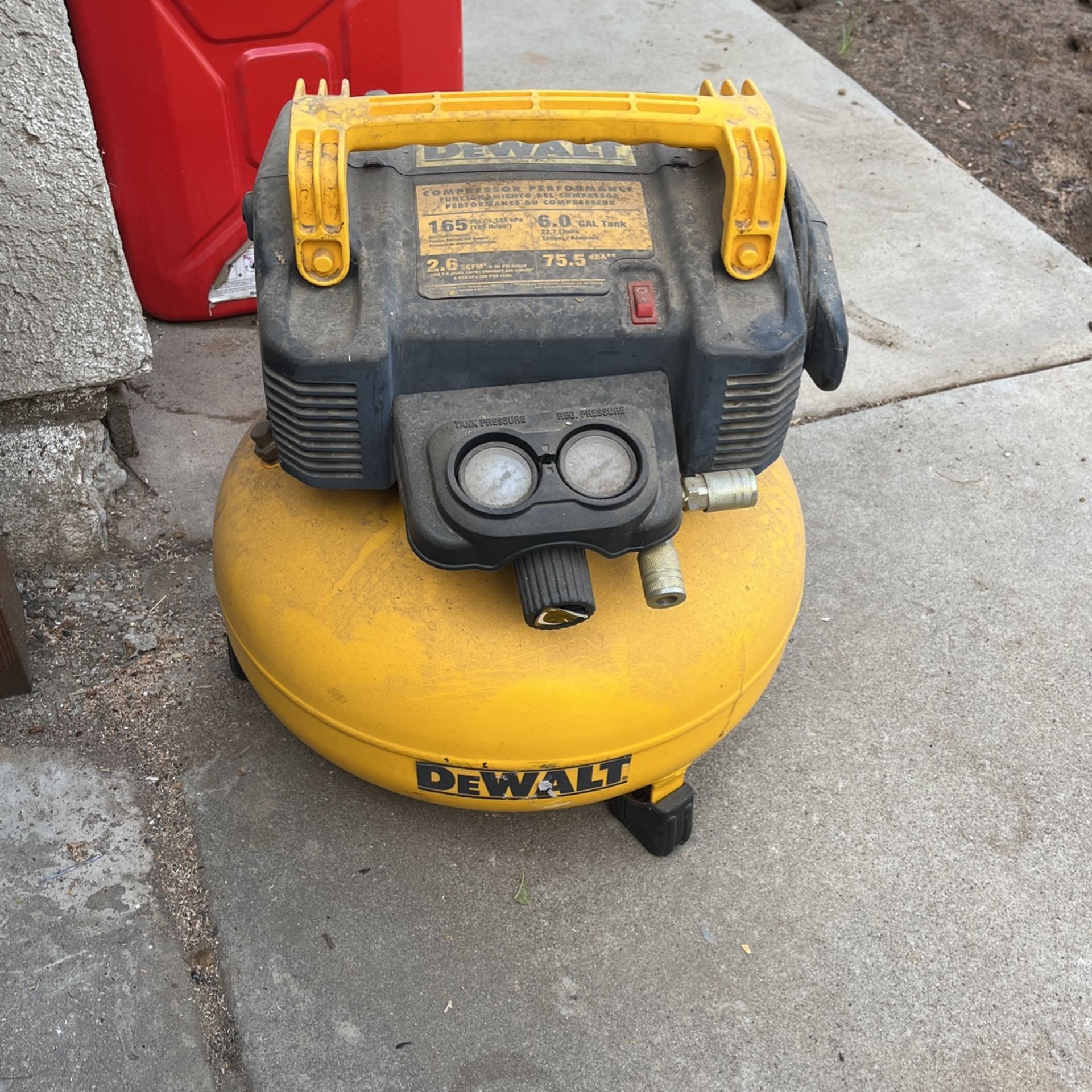 Dewalt Compressor