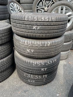 235/55R19 Pirelli run flat 235/55/19 set of matching 4 tires in great condition 80-90% tread 400$ for 4 tires plus tax . Mount available but not inclu