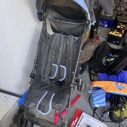 Summer 3Dlite Umbrella Stroller – Lightweight & Folds Compact