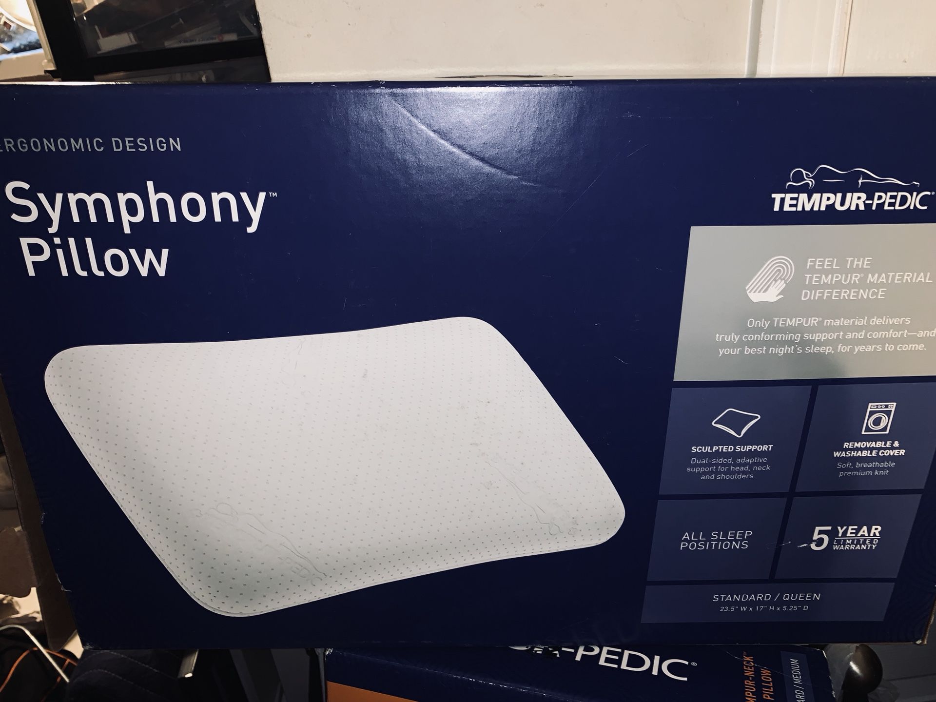 THE NECK PILLOW BY TEMPUR-PEDIC (PILLOW) Tempur-Pedic TEMPUR-Ergo Neck Large Size, Firm Support, Adaptable Comfort & Relief pillow, White