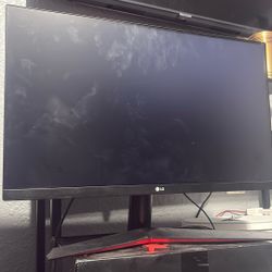 LG monitor