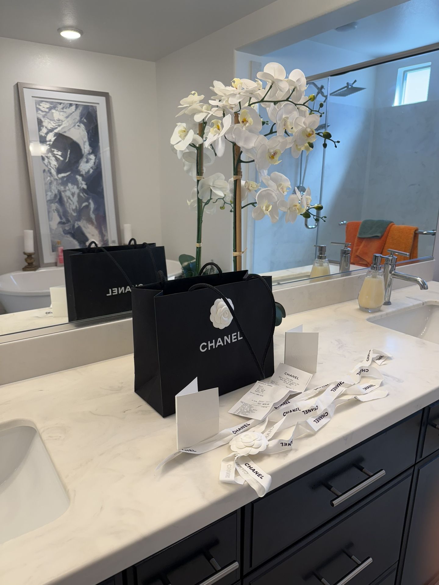 2025 Chanel Shopping Bag & Gift Wrap
