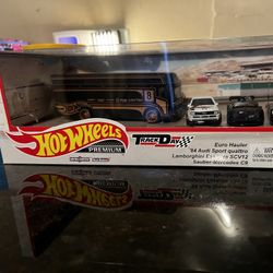 2023 HotWheels Premium Track Day Unopened 