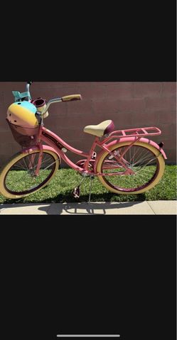 Absolutely — I’d change it to:  🌸 Pink Huffy Nel Lusso Cruiser Bike – $100 OBO 🌸