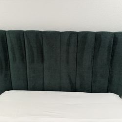 Tufted Velvet Headboard - Queen