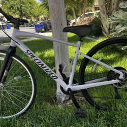 Specialized series 2.0 road bike size small reflective, white paint