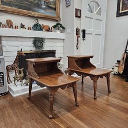 Vintage Ethan Allen American Traditional Maple End Tables/Side Tables– Pair