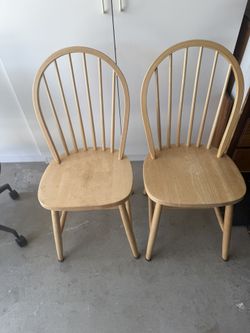 2 Kitchen Chairs