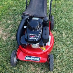 Snapper Honda Commercial Lawn Mower 