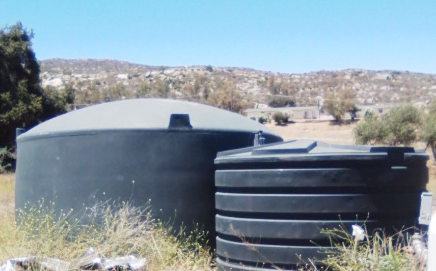 2,650 Gallon Water Tanks