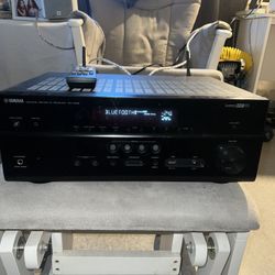 Yamaha Receiver 